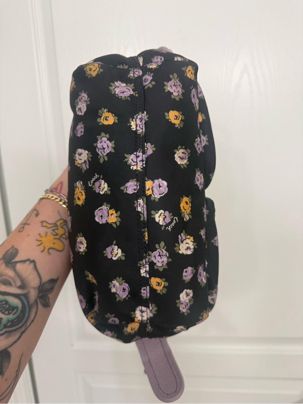 Vintage Coach Shoulder Bag Black Nylon Rose Print Lavender Leather No.A2022 596 - Picture 5 of 7